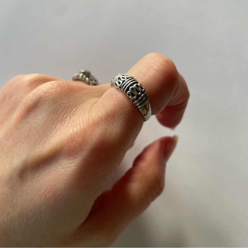Sterling Silver Rings - Picture 4 of 6